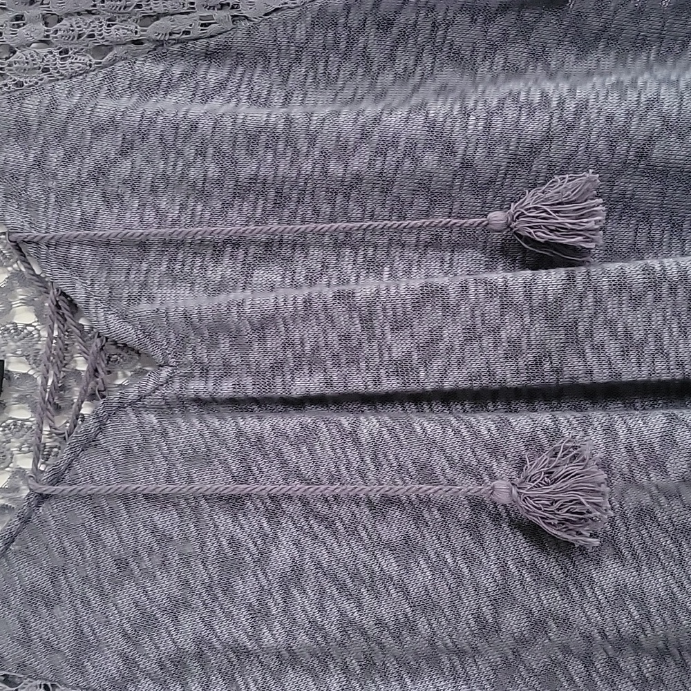 Pullover - Picture 3 of 4